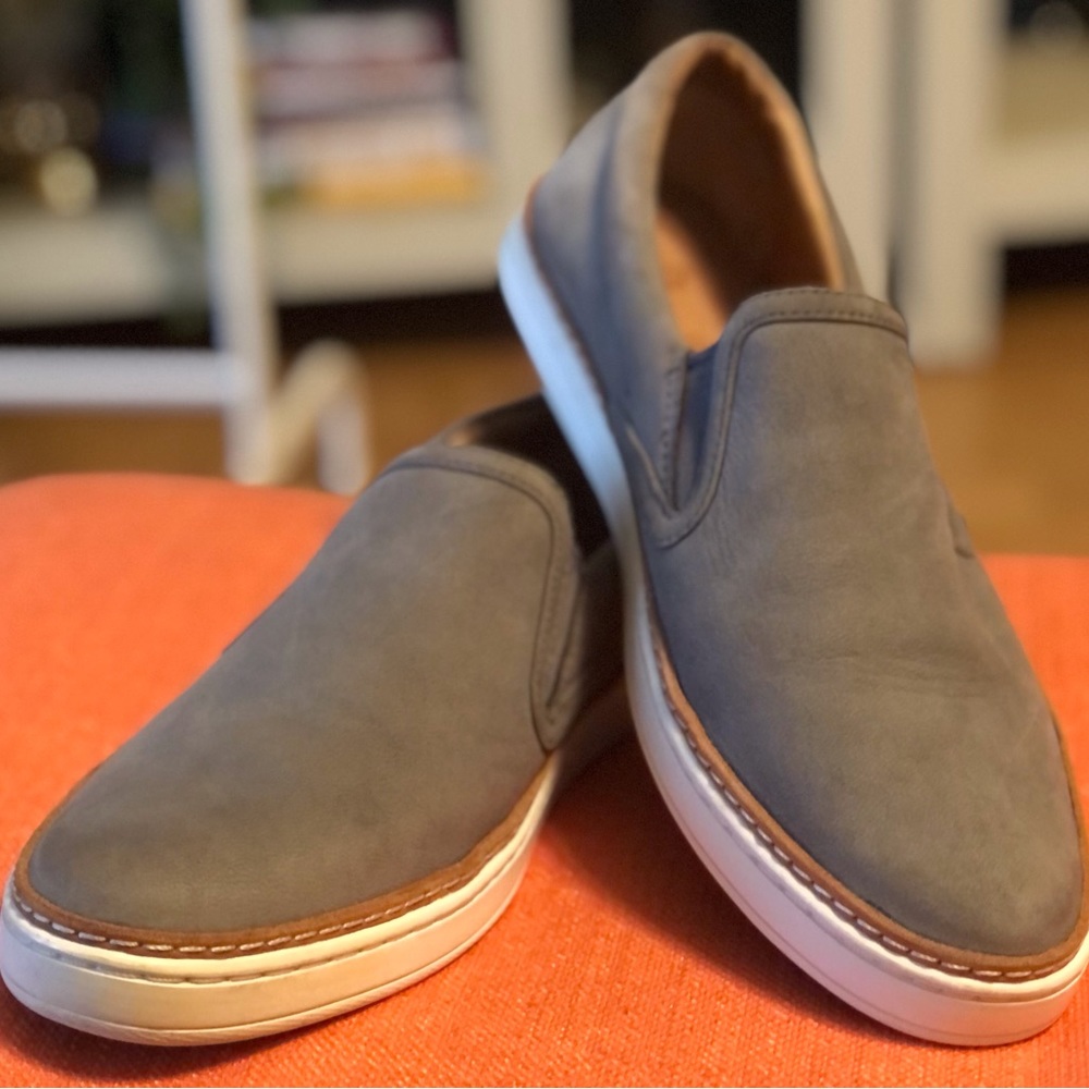 UGG Australia Soleda Sneaker Charcoal 1096477, Nubuck Leather